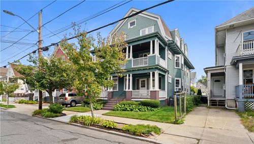68 Lenox Ave, Providence, RI, 02907-1910 | Card Image