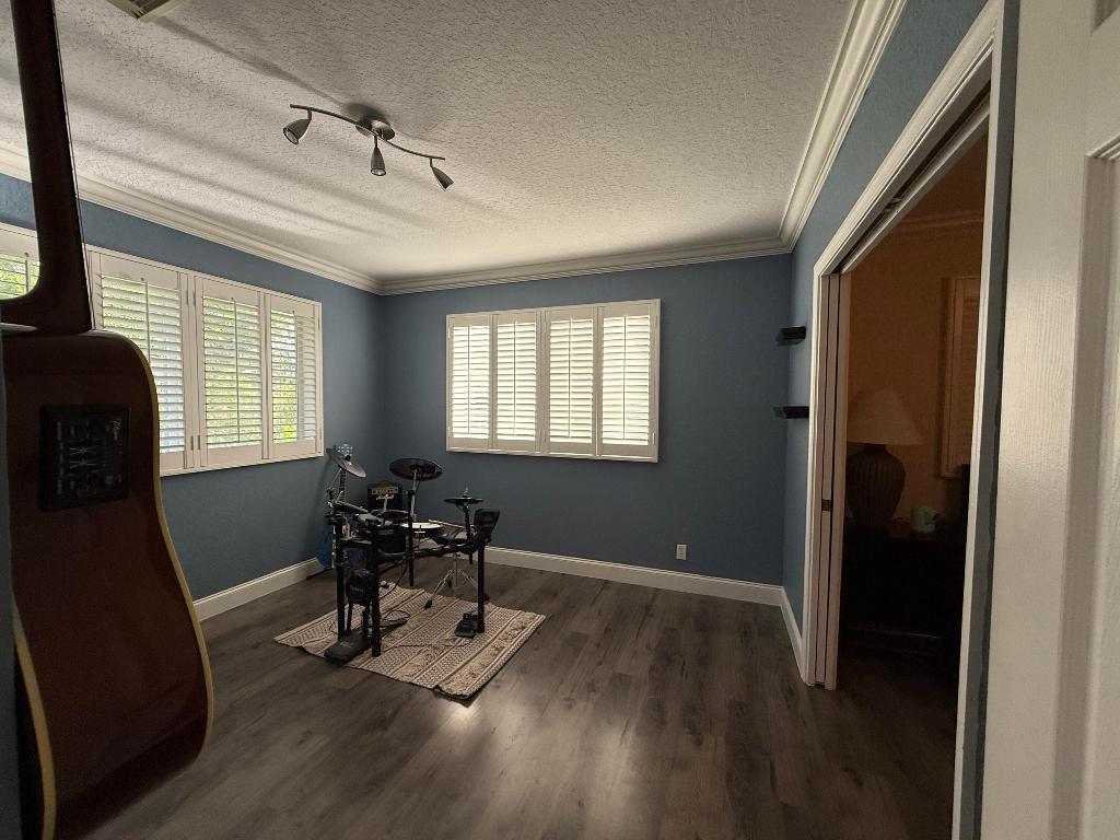 Residential Lease in Riviera Beach 2