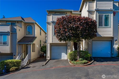 f1-821 Sunset Blvd Ne, Renton, WA, 98056-4801 | Card Image