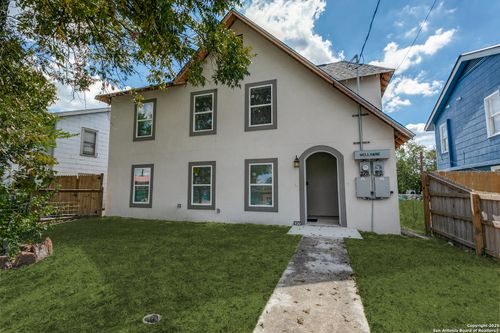920 Mcilvaine, San Antonio, TX, 78201-4273 | Card Image