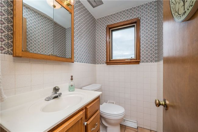 458 Rosslyn Ave, House other with 4 bedrooms, 2 bathrooms and 1 parking in Springdale PA | Image 24