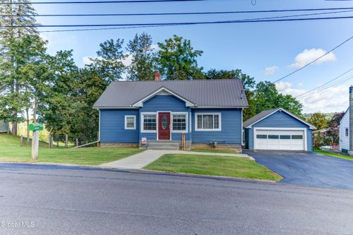 14 Ridge Rd, Canajoharie, NY, 13317-9704 | Card Image
