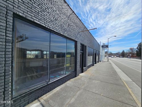 471 Commonwealth Ave, Bristol, VA, 24201-3819 | Card Image