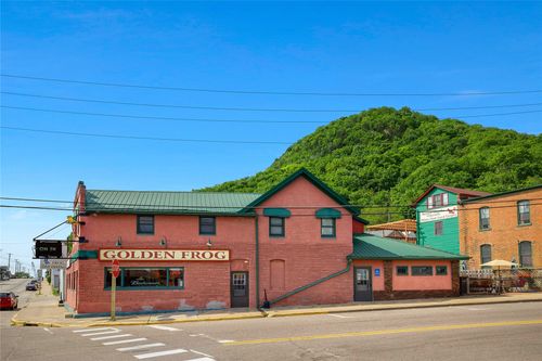 112 N Shore Dr, FOUNTAIN CITY, WI, 54629-2802 | Card Image