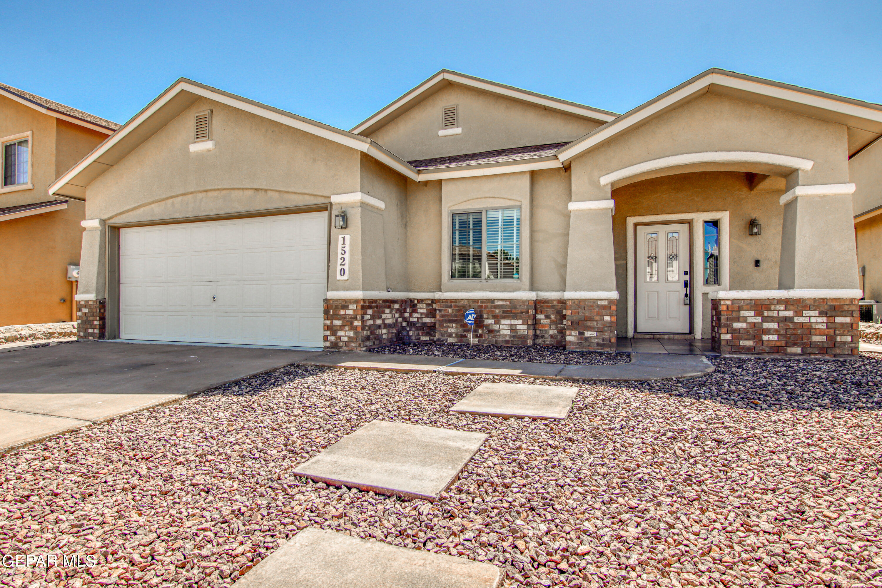 Prickley Pear Dr, El Paso, TX 79912
