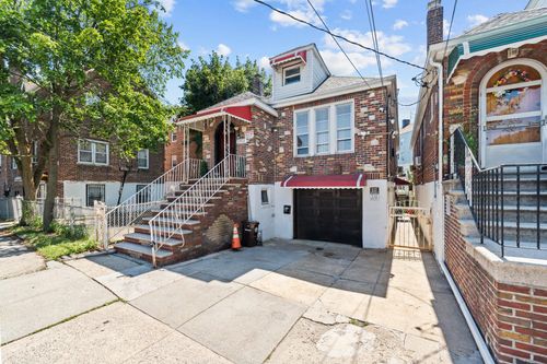 2911 Kingsland Ave, Bronx, NY, 10469-3319 | Card Image