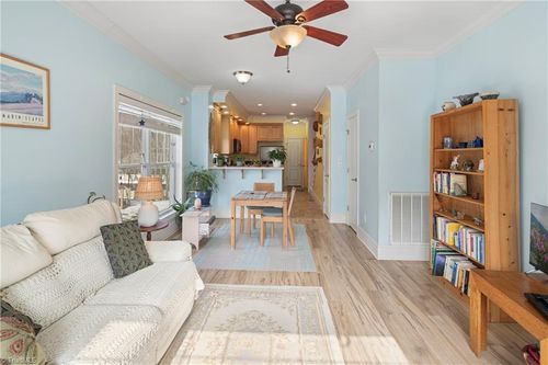 135 Stratford Ln, Boone, NC, 28607-6588 | Card Image