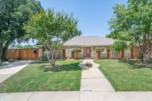 2701 N Surrey Dr, Carrollton, TX, 75006-4748 | Card Image