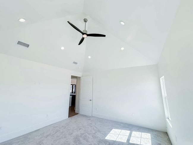 7211 W 12 Th St, House other with 3 bedrooms, 2 bathrooms and null parking in Plainview TX | Image 25