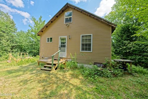 110 Hudson St, Johnsburg, NY, 12843-1702 | Card Image