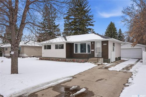 1604 Preston Ave S, Saskatoon, SK, S7H2V8 | Card Image