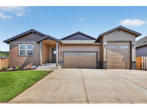 77-3447 Ne Justus Ave, Estacada, OR, 97023-7812 | Card Image