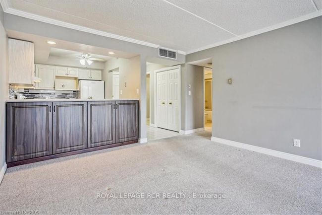 303 - 1455 2nd Ave W, Condo with 2 bedrooms, 2 bathrooms and 1 parking in Owen Sound ON | Image 9