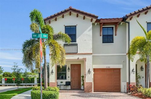 10380 Nw 88th Ter, Doral, FL, 33178-3284 | Card Image