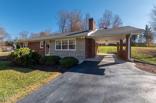 19168 Mercedes Dr, Abingdon, VA, 24210-8404 | Card Image