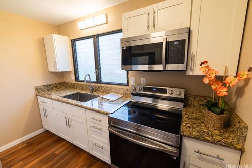 523-98-530 Kaonohi St, Aiea, HI, 96701-2409 | Card Image