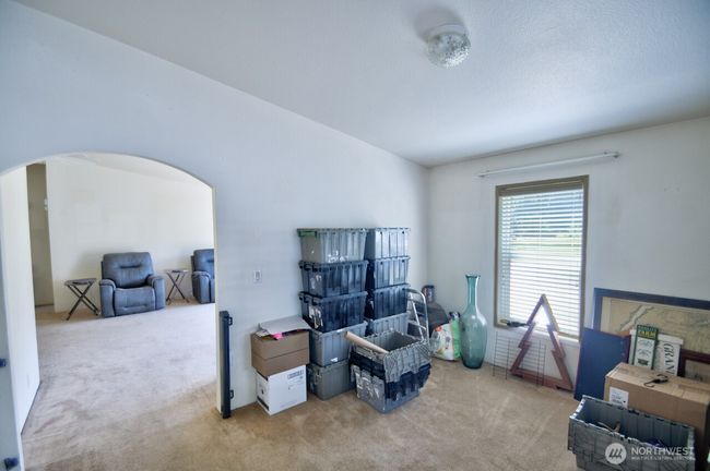 930 Tipsoo Loop N, House other with 2 bedrooms, 2 bathrooms and 2 parking in Rainier WA | Image 25