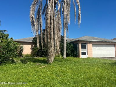 1175 Cordova Street Se, House other with 3 bedrooms, 2 bathrooms and null parking in Palm Bay FL | Image 1