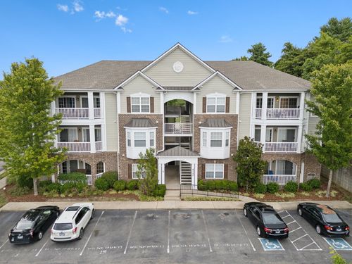 a8-4720 Brighton Village Dr, Nashville, TN, 37211-6672 | Card Image