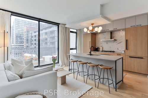 807-41 Dovercourt Rd, Toronto, ON, M6J0G6 | Card Image