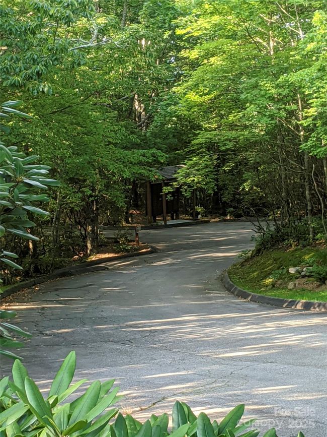 View toward Mailboxes | Image 40
