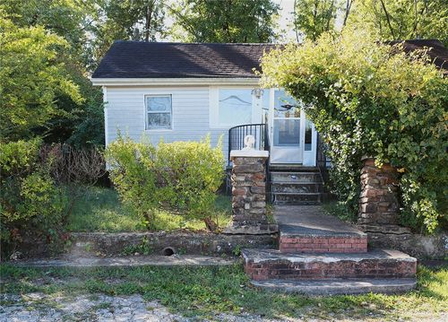 1149 W Indian Trl, Fayetteville, AR, 72701-6338 | Card Image