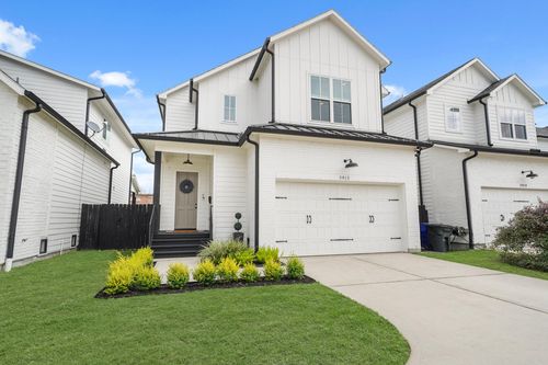 2812 Old Pecan Grove Ln, Houston, TX, 77092-0002 | Card Image