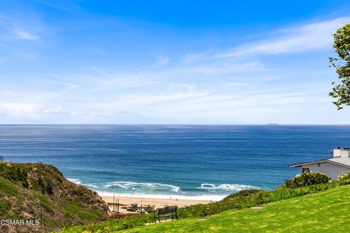 6766 Las Olas Way, Malibu, CA, 90265-4138 | Card Image