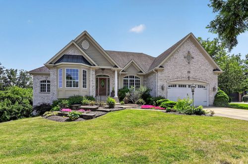 715 Marston Ave, Glen Ellyn, IL, 60137-6879 | Card Image