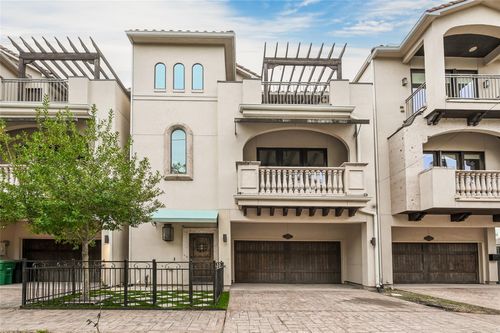 307 Snover St, Houston, TX, 77007-7330 | Card Image