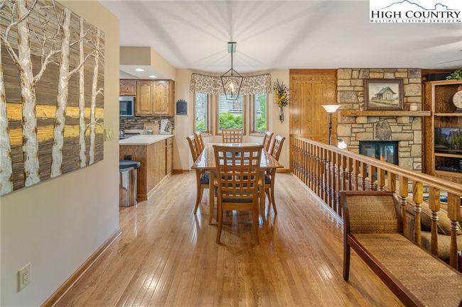 Dining area | Image 8