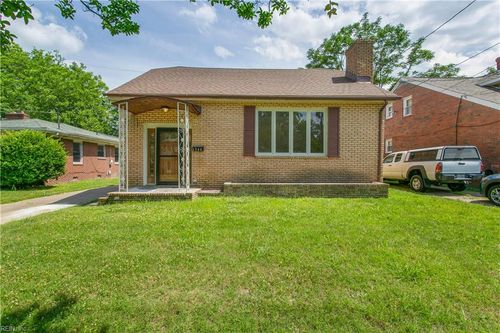 1346 26th St, Newport News, VA, 23607-4832 | Card Image