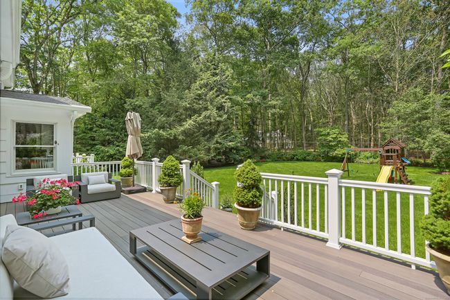 127 Danforth Dr, House other with 4 bedrooms, 3 bathrooms and null parking in New Canaan CT | Image 35