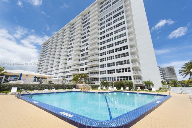 APT-1615 - 4010 Galt Ocean Dr, Condo with 1 bedrooms, 1 bathrooms and null parking in Fort Lauderdale FL | Image 16