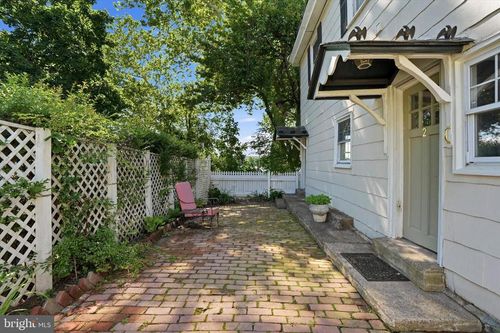 7015 Riverview Ave, BRISTOL, PA, 19007-5833 | Card Image