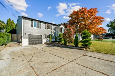 19 Freedom Court, House other with 3 bedrooms, 2 bathrooms and 4 parking in Johnston RI | Image 1