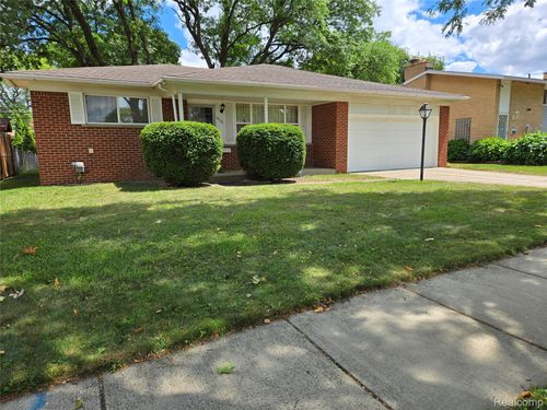 14100 Bainbridge St, Livonia, MI, 48154-4302 | Card Image