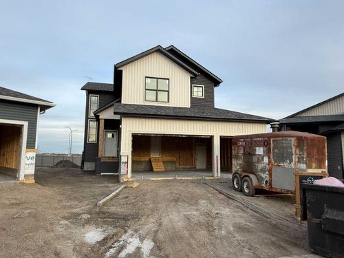10501 133 Ave, Grande Prairie, AB, T8X0W5 | Card Image