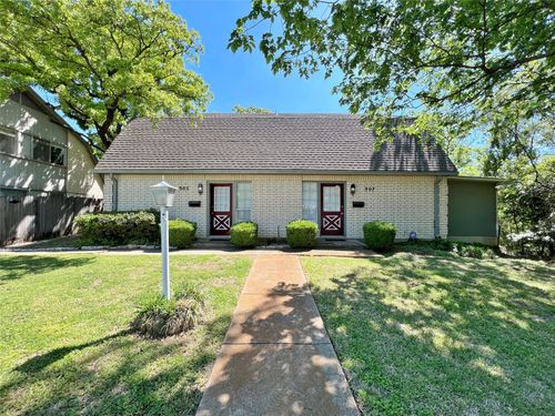 907 S Bowen Rd, Arlington, TX, 76013-2102 | Card Image