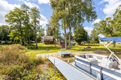 2771 Hemlock Rd, Quincy, MI, 49082-9609 | Card Image