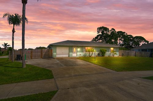 257 Sw Thornhill Dr, Port St. Lucie, FL, 34984-4480 | Card Image