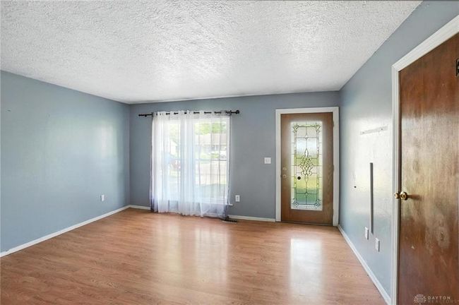 1881 Commonwealth Dr, House other with 3 bedrooms, 2 bathrooms and null parking in Xenia OH | Image 4