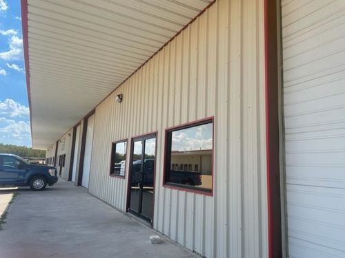 108-and-109-211 M And M Ranch Rd, Granbury, TX, 76049-7059 | Card Image