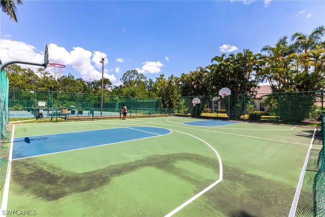 View of community center sport court | Image 28