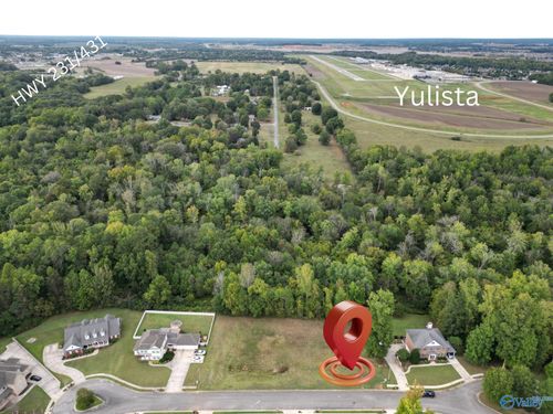 136 Pavilion Dr, Meridianville, AL, 35759-2455 | Card Image