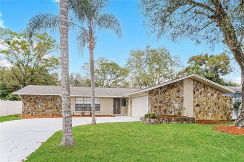 17604 Meadowbridge Dr, LUTZ, FL, 33549-5576 | Card Image