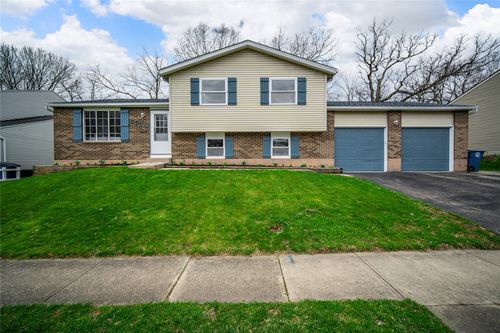 5330 Gander Rd, Huber Heights, OH, 45424-4515 | Card Image