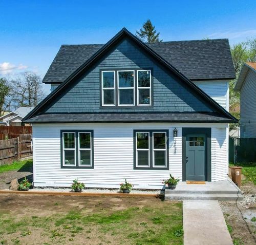 2434 E Wiscomb St, Spokane, WA, 99207 | Card Image