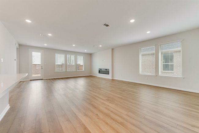 5813 Edward Dr, House other with 3 bedrooms, 2 bathrooms and null parking in Aubrey TX | Image 13