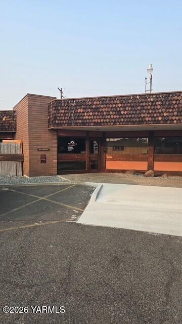 413 2nd St, Yakima, WA 98901-2336